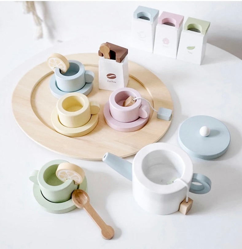 Play Parcel Accessory: Wooden Tea Set