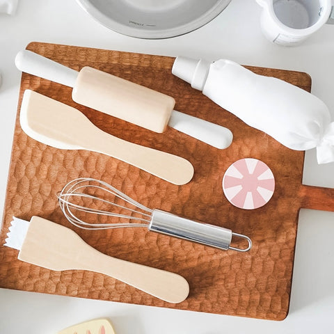 Play Parcel Accessory: Wooden Baking Set