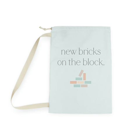 bag to store cardboard building blocks
